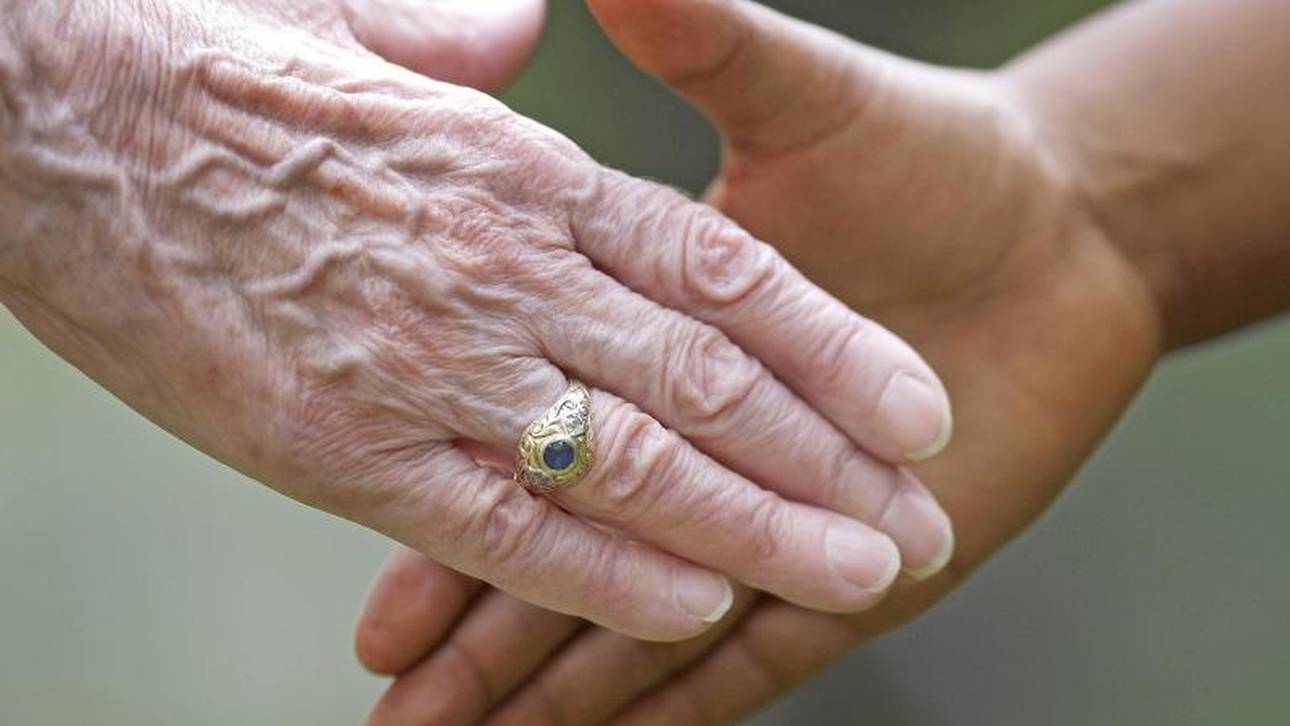 So unhygienisch ist ein Handschlag