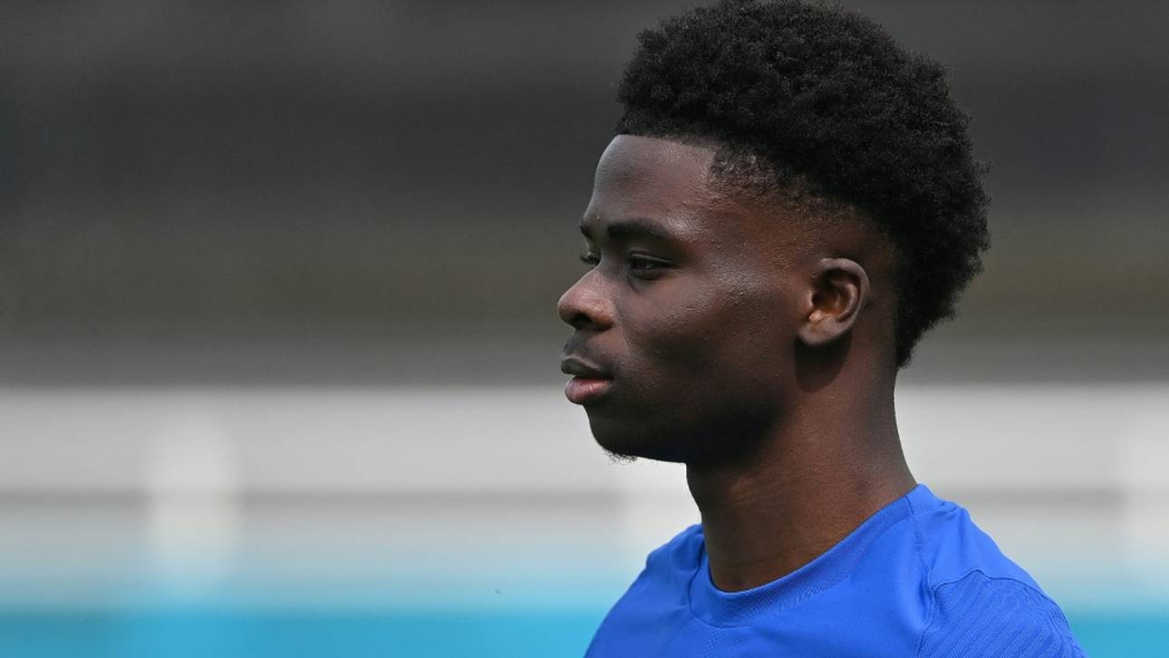 Saka reagiert auf Beleidigungen