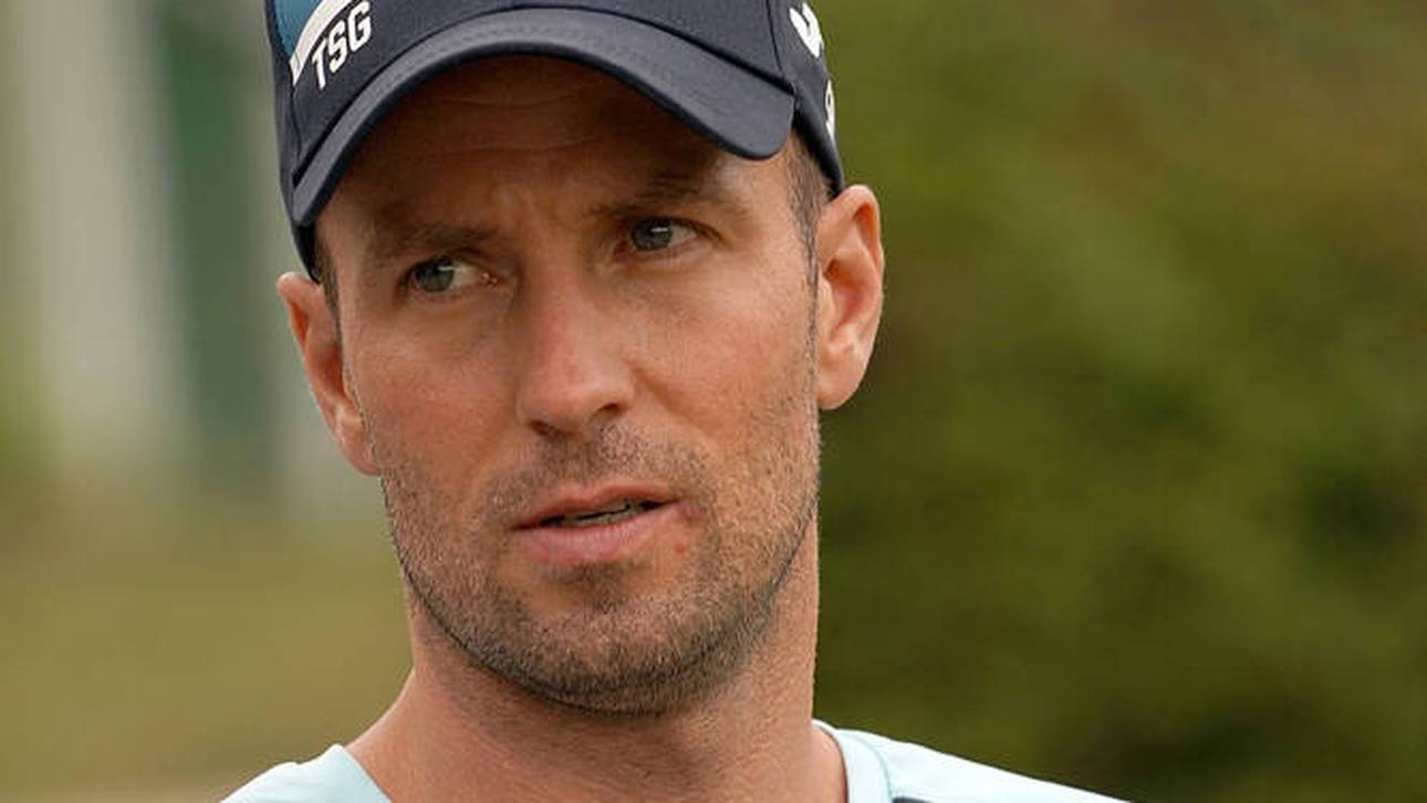 Hoeneß räumt mit Transfergerücht auf