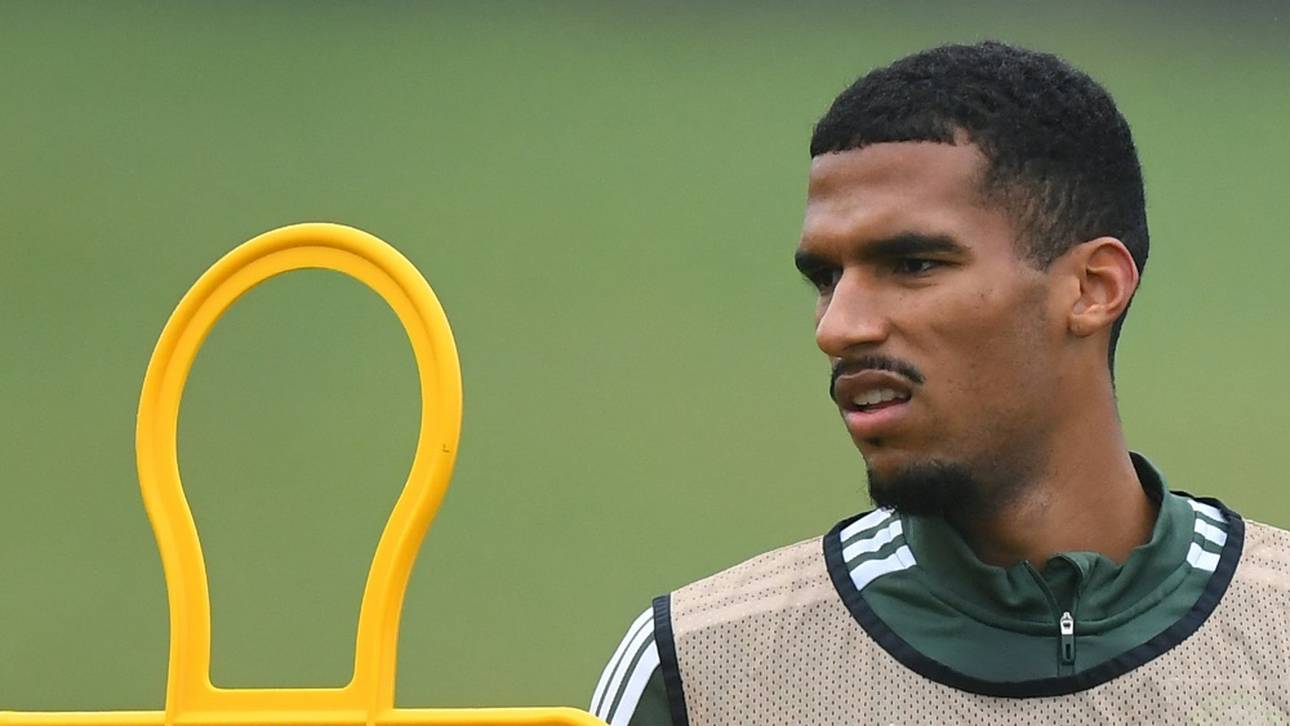 Schalke verpflichtet Abwehrspieler Jenz