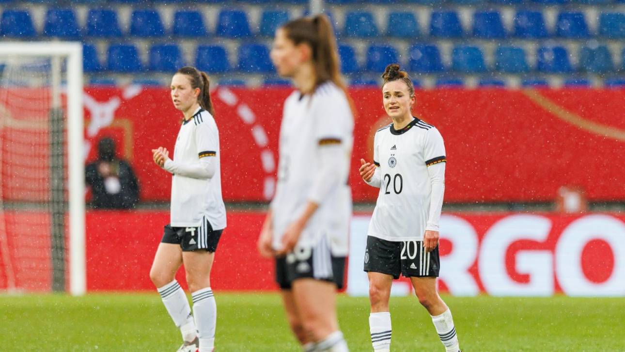 Schwache DFB-Frauen verpassen vorzeitige WM-Quali