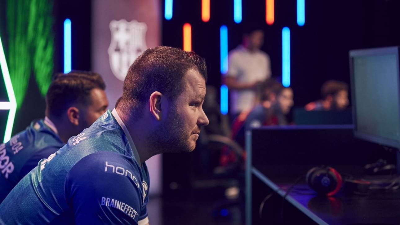 Schalkes PES-Profi über EM & Bayern