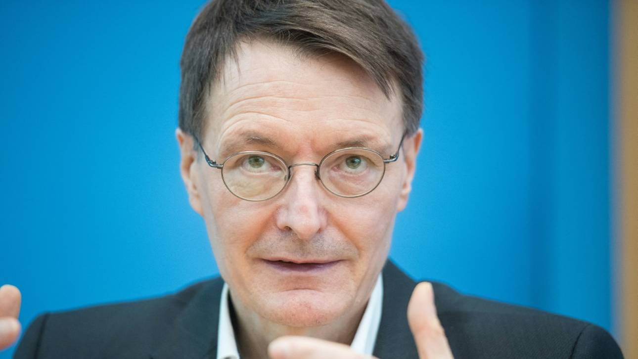 Leipzig-Boss Mintzlaff kritisiert Lauterbach und Corona-Politik