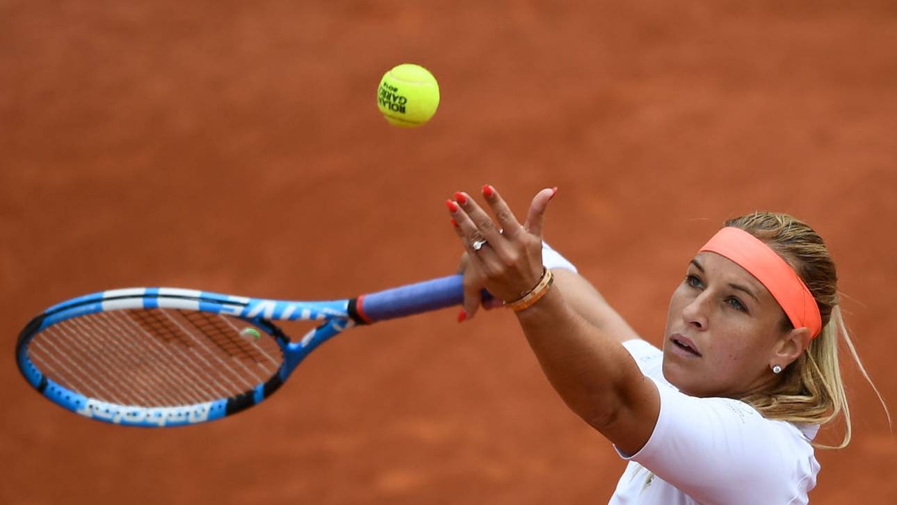 Tennis-Beauty wird erstmals Mutter