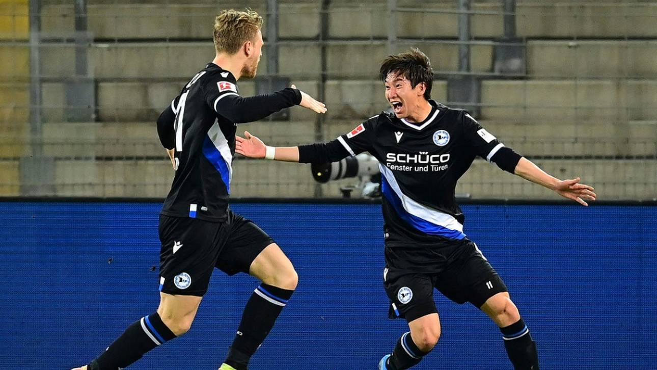 Dank Eigentor: Bielefeld klettert auf Rang 14