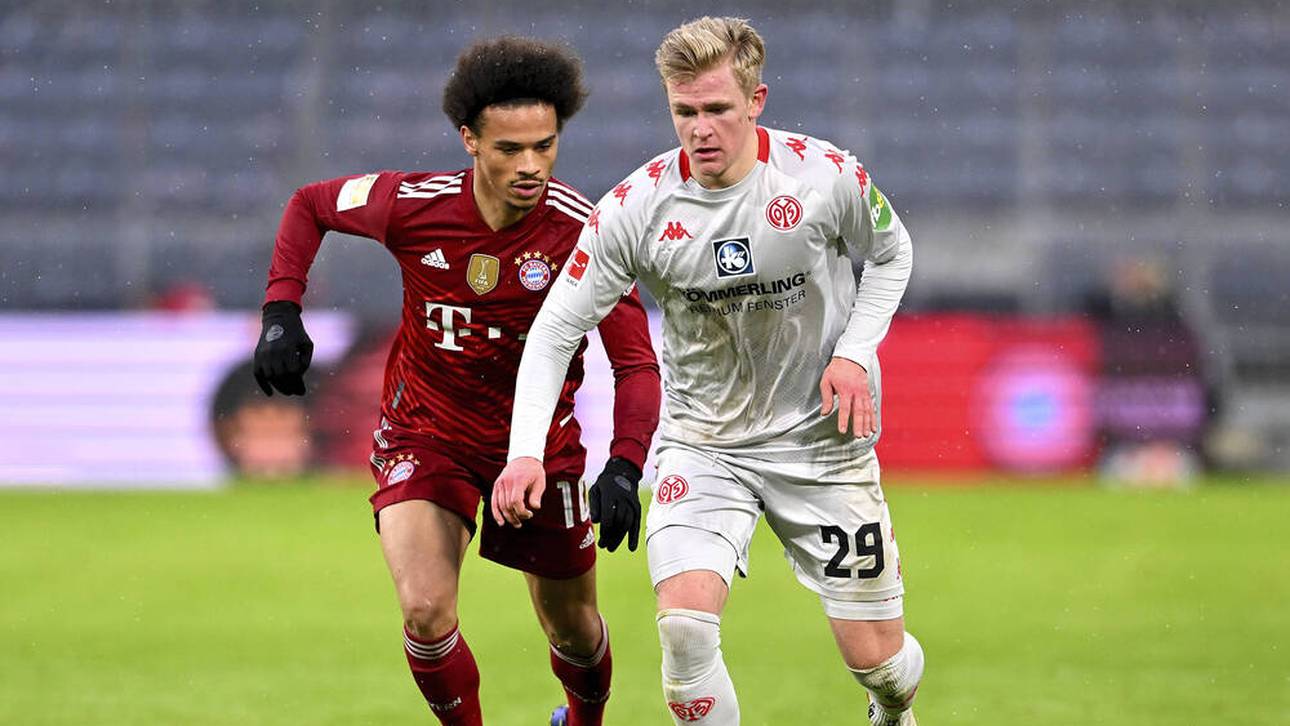 Nationalspieler deutet Verbleib an