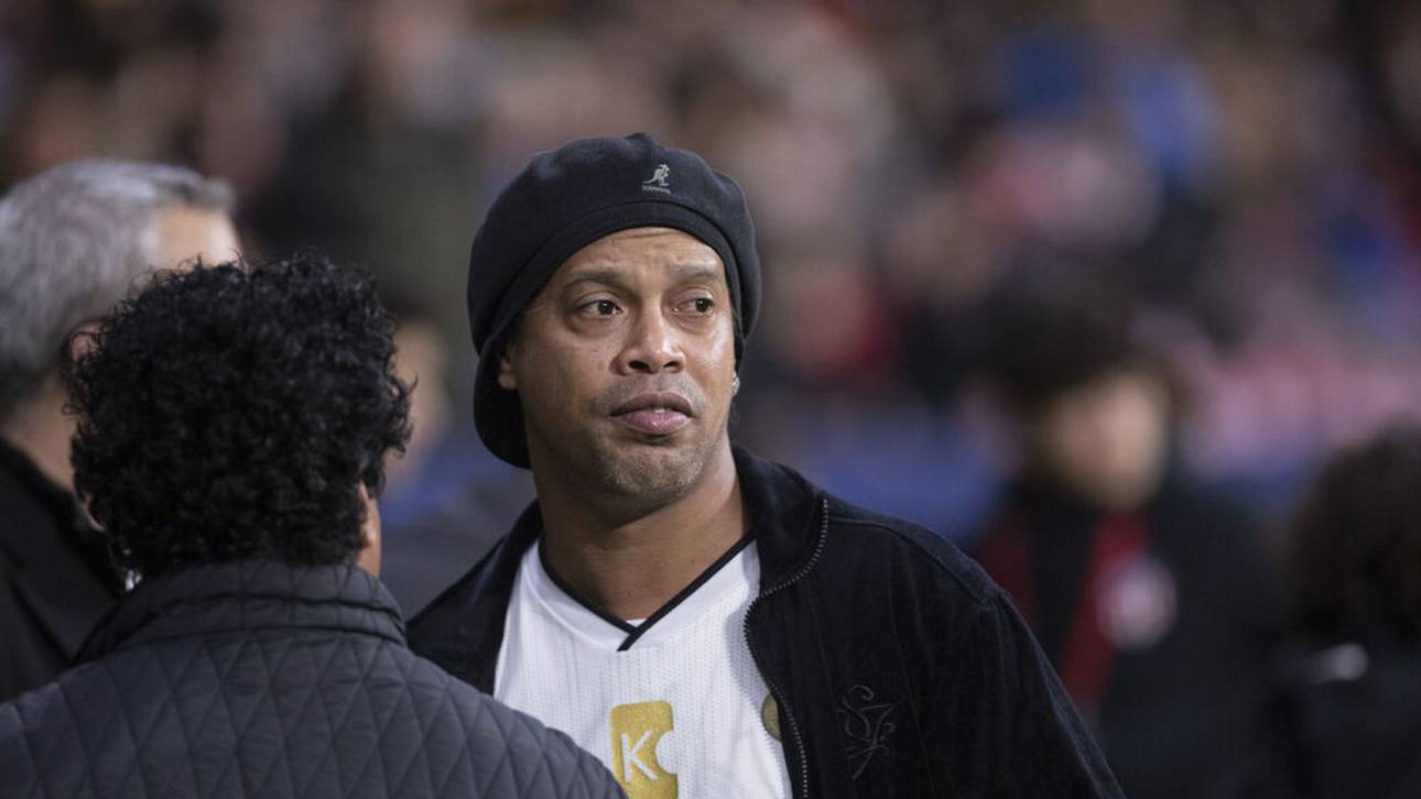 Ronaldinho bangt um seine Mutter
