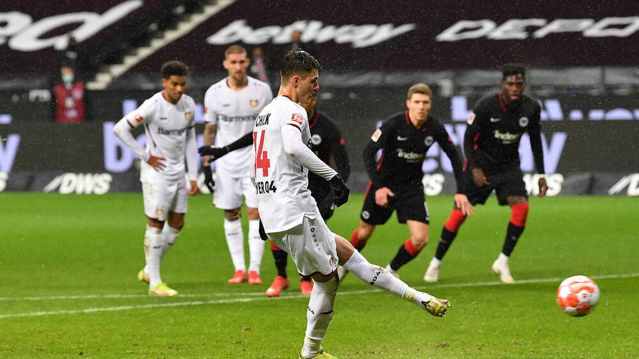 Elfmeter-Meilenstein bei Bayer-Spiel