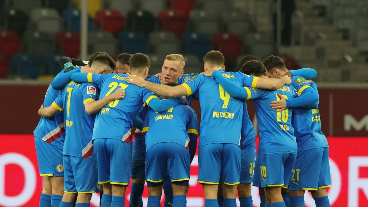 3:3 nach 0:3: Braunschweig holt noch Punkt gegen Bielefeld