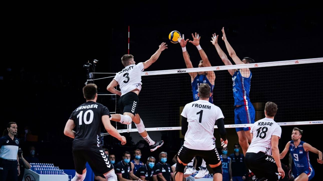 Deutschland unterliegt Serbien