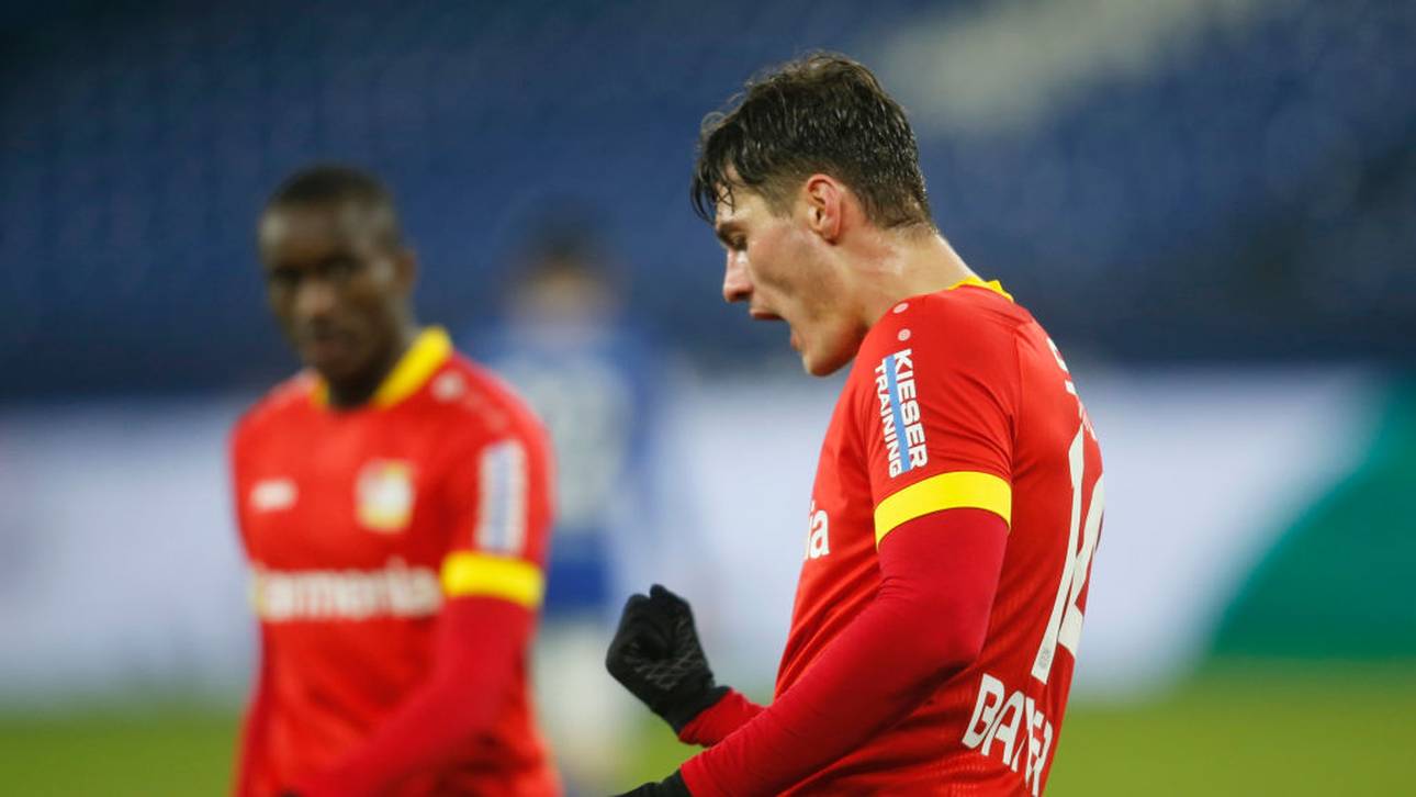 Spitze winkt! Bayer setzt auf Schick