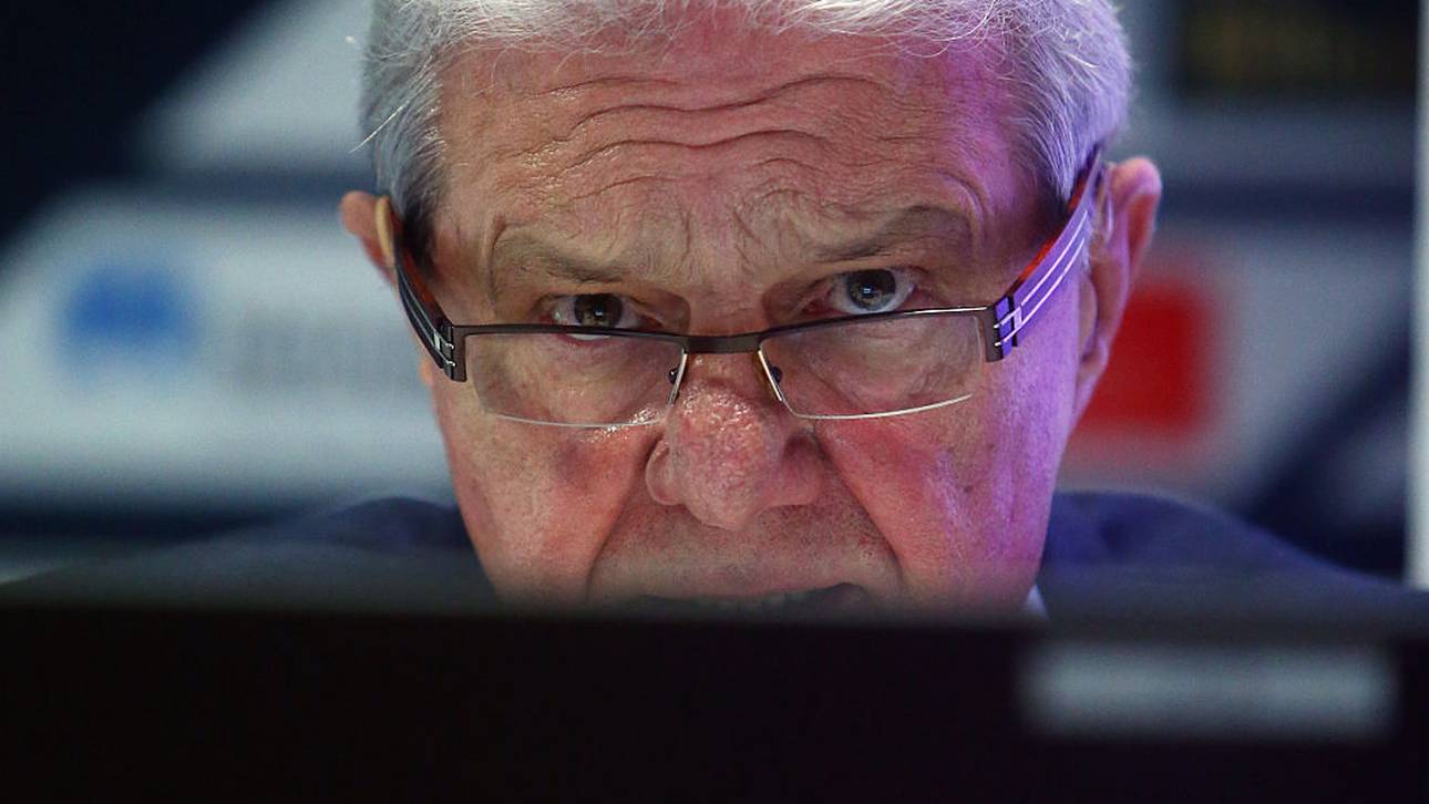 Hopp: Corona-Impfstoff bis Herbst