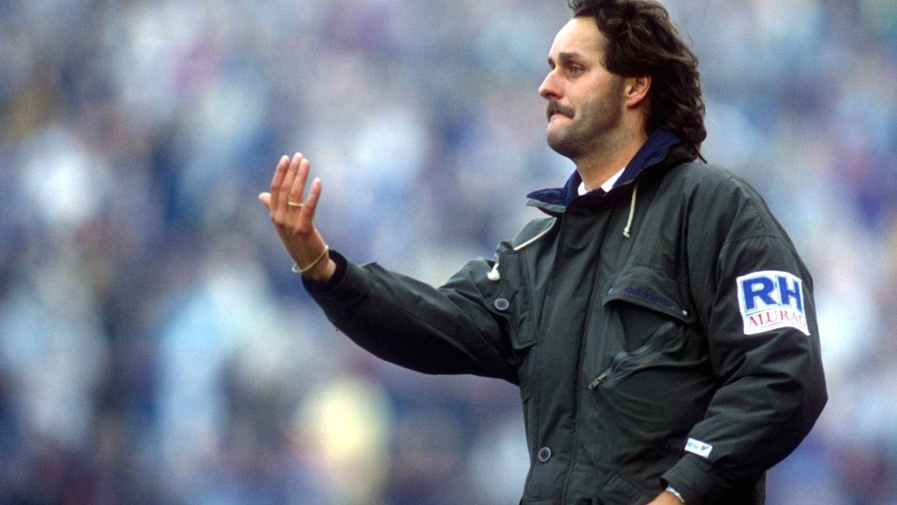FUSSBALL: 2. BUNDESLIGA 89/90, SCHALKE 04 - WATTENSCHEID