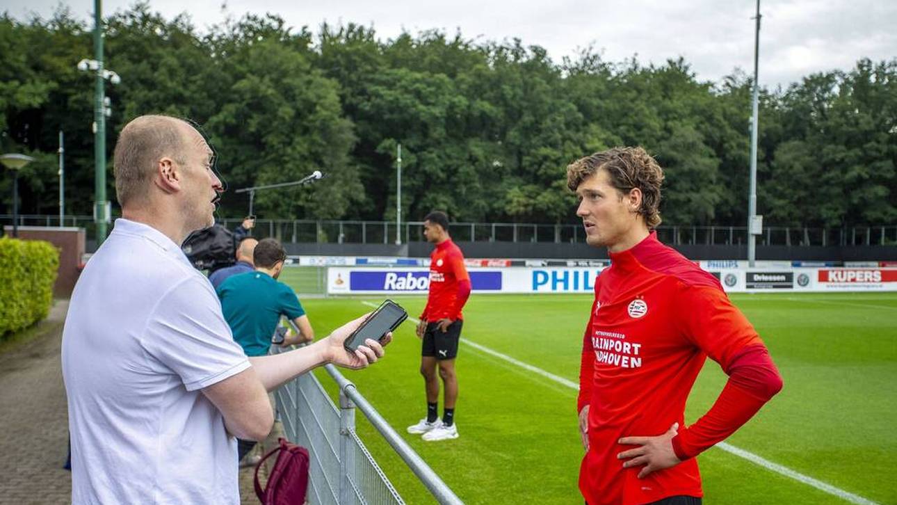 Rik Elfrink (l) im Interview mit Sam Lammers (r), der inzwischen für Atlanta Bergamo spielt