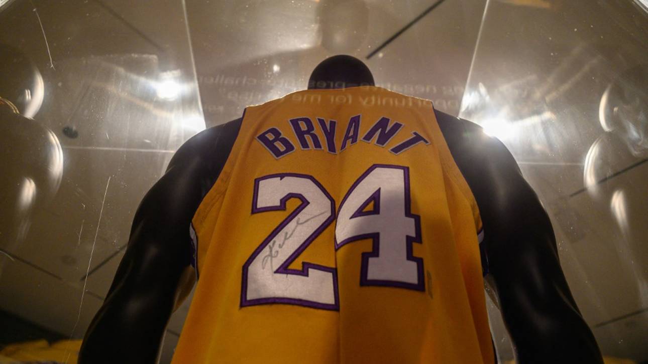 Millionensumme für Bryant-Trikot