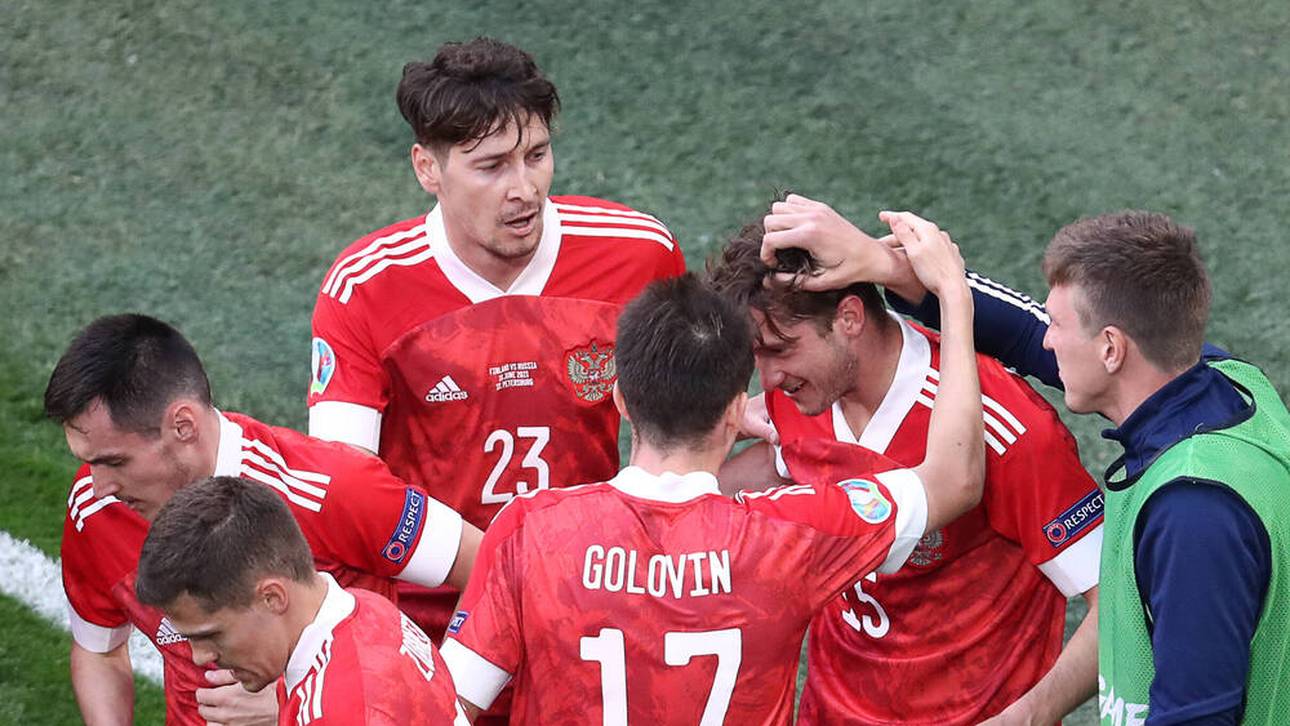 Russland ringt Finnland nieder