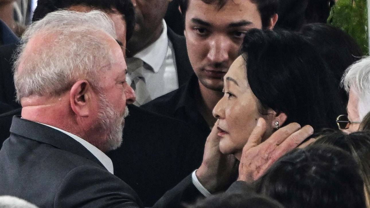 Staatspräsident nimmt Abschied von Pelé