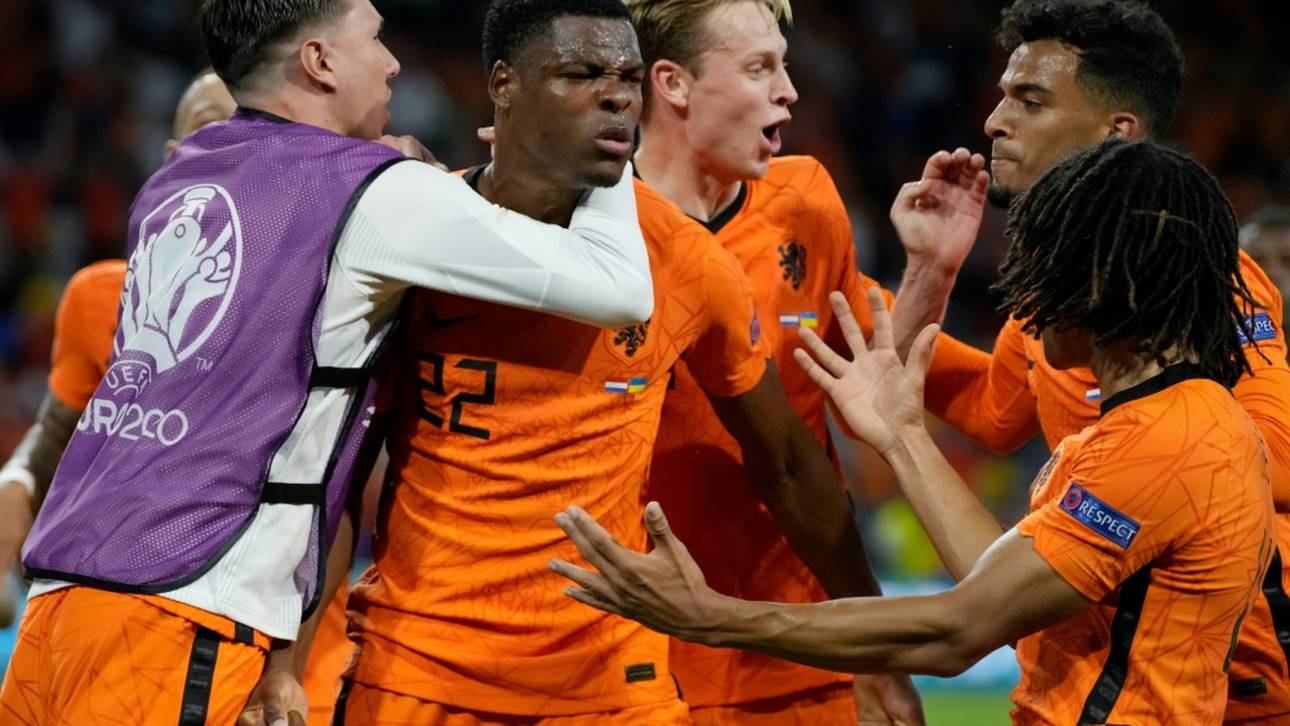 Erfolgreiches Oranje-Comeback auf großer Fußball-Bühne auch dank Weghorst