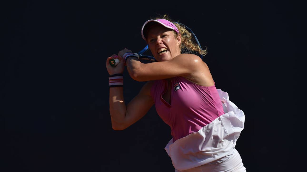 Siegemund verspätet ins Achtelfinale