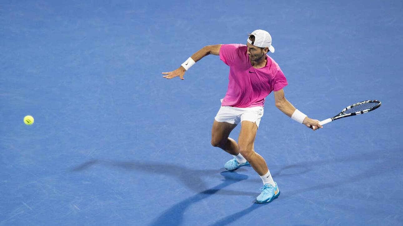 Ein 33-Jähriger verblüfft Tennisszene