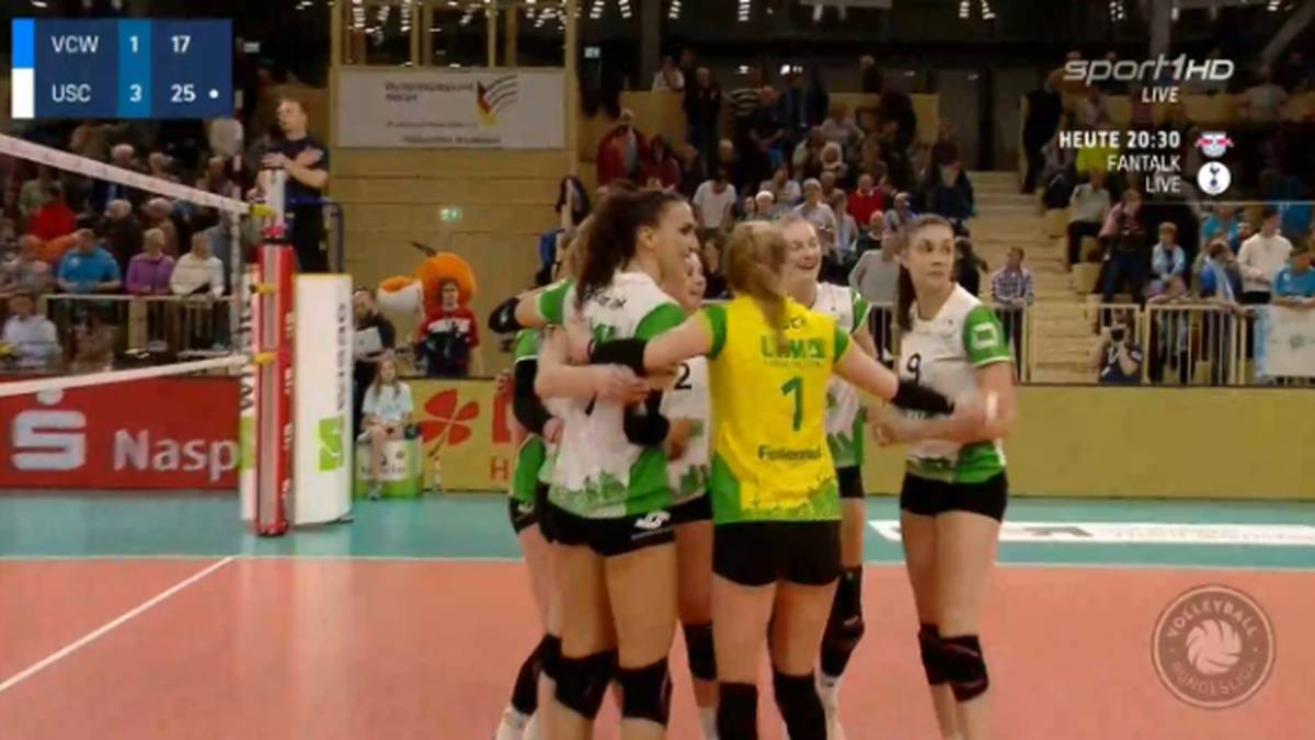 Volleyball Usc Munster Siegt In Wiesbaden Schwerin Schlagt Suhl