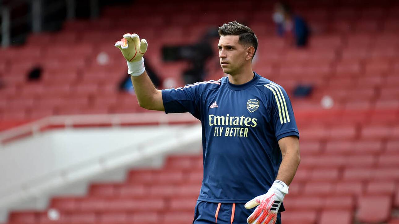 Arsenal gibt Torhüter ab