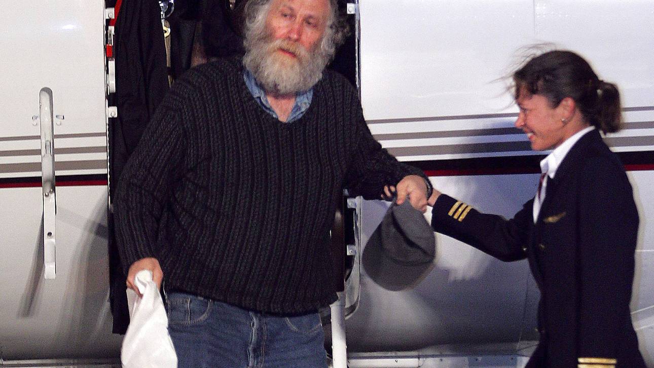 Ein Leben voller Exzentrik: Bobby Fischer auf Reykjavik kurz vor seinem Tod 2008