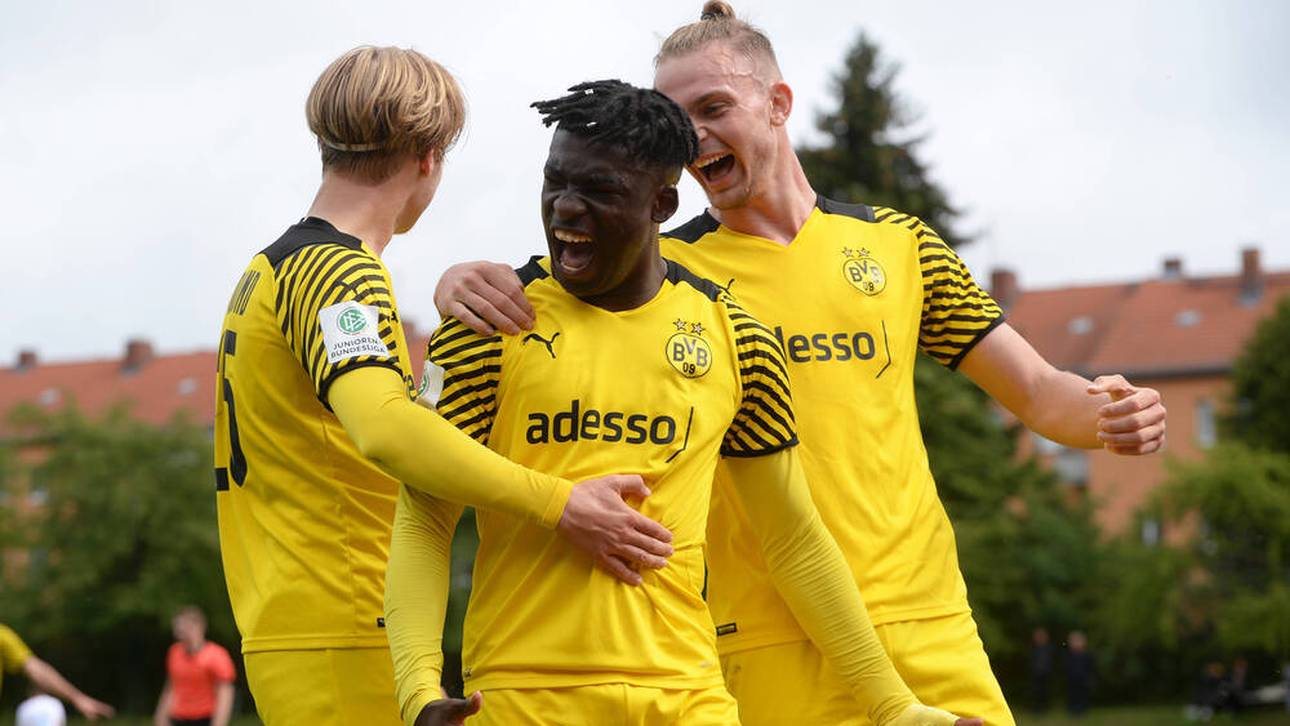 BVB fügt Schalke bittere Derby-Pleite zu