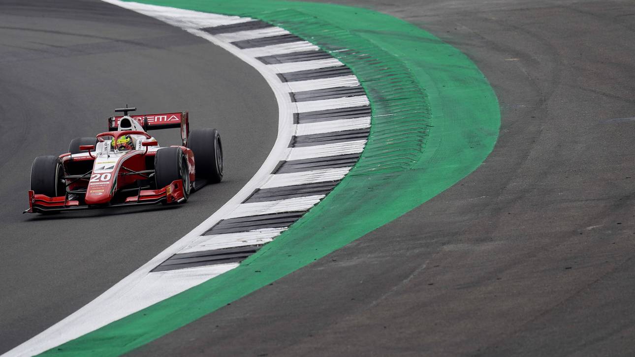 Schumacher fährt auf das Podest