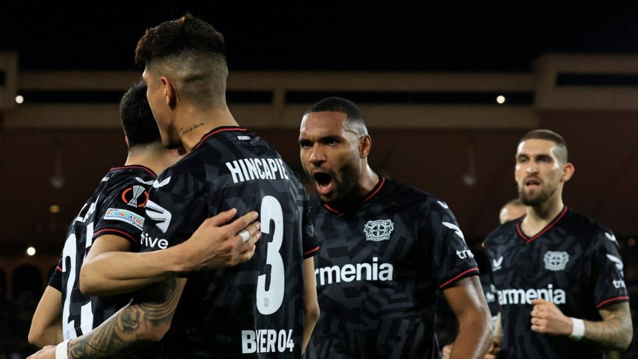 Leverkusen nach Elfmeterkrimi im Achtelfinale