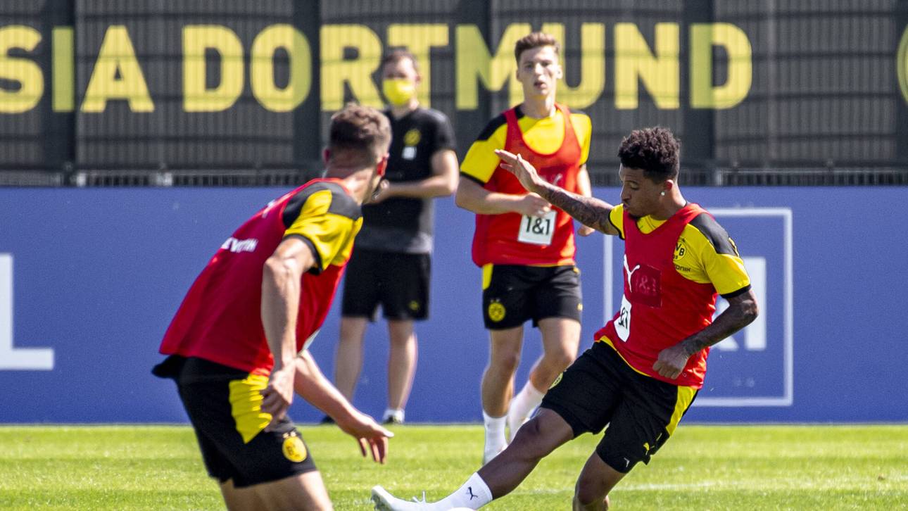 Sancho trainiert und scherzt