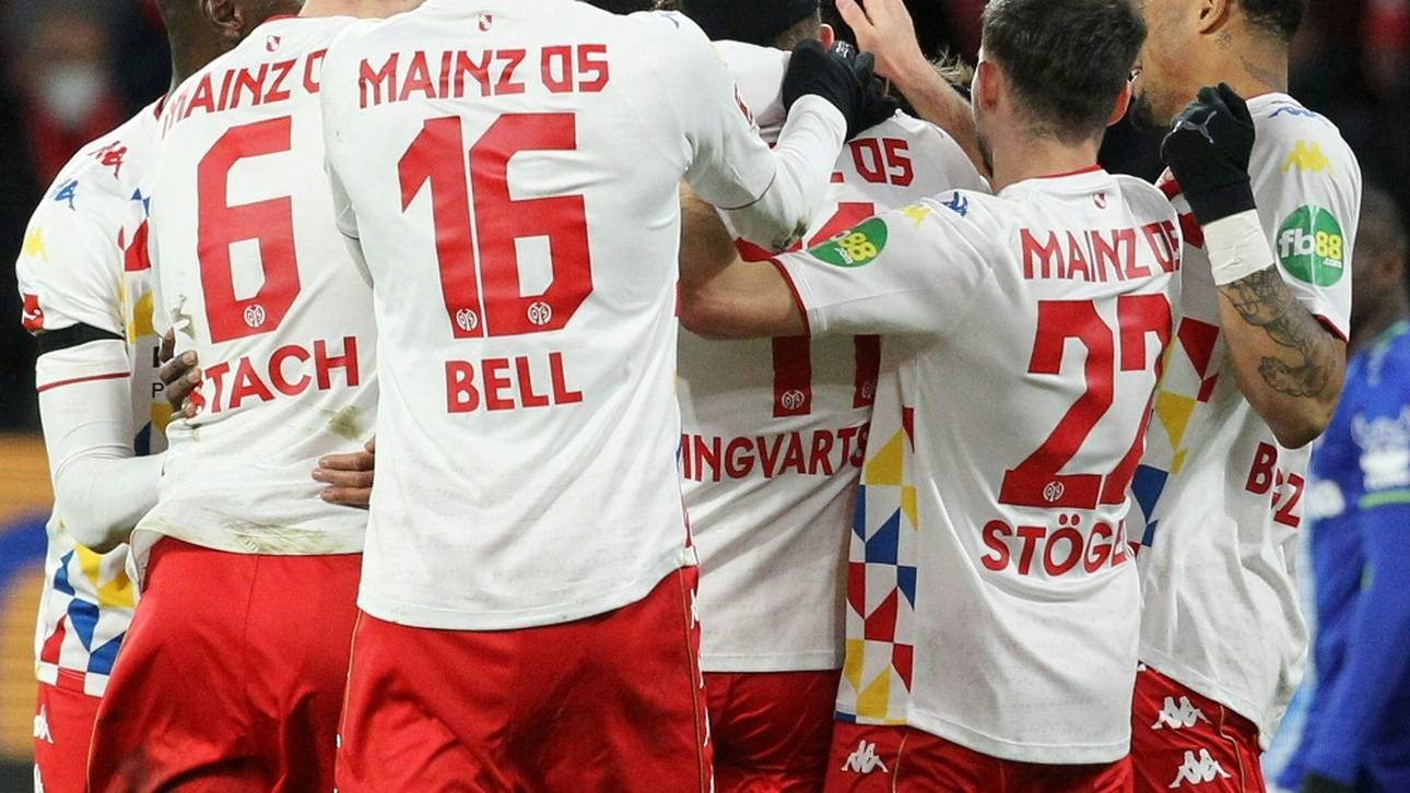 Nach Corona-Ausbruch: Mainz beantragt Absetzung des BVB-Spiels