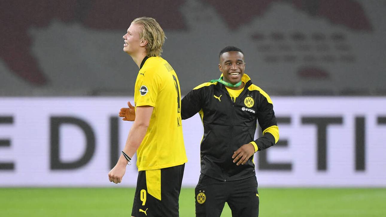 Moukoko statt Malen? Das plant Rose