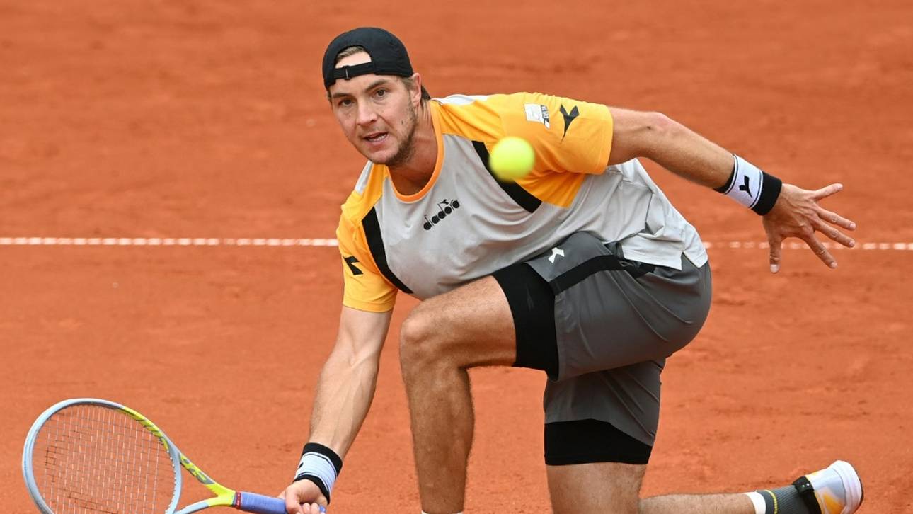 French Open: Starker Koepfer in der dritten Runde