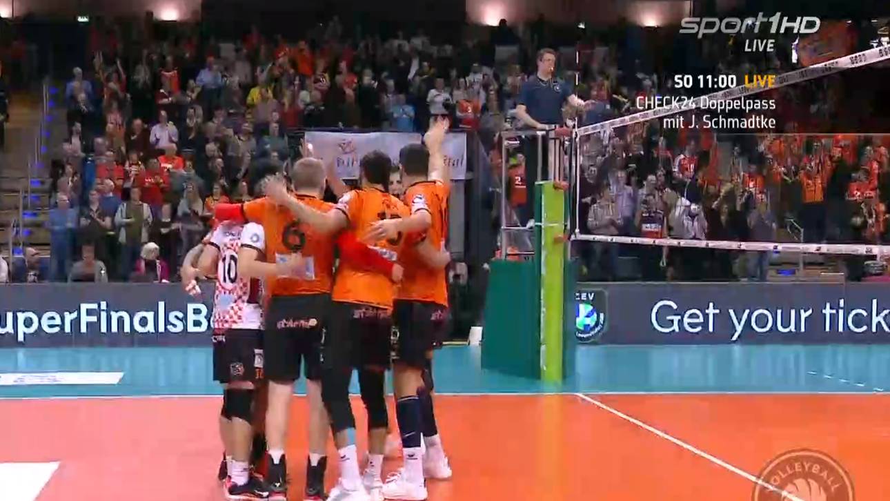 Berlin siegt im Kracher-Duell