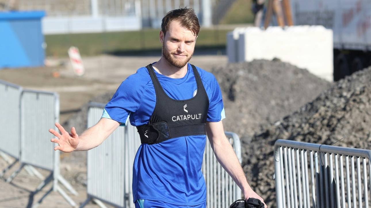 Schalke-Verteidiger meldet sich zurück