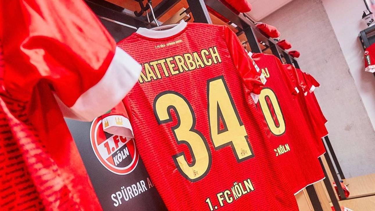 Köln spielt im Karnevalstrikot