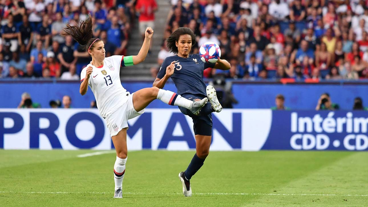 Mega-Zoff! Topstars laufen Sturm