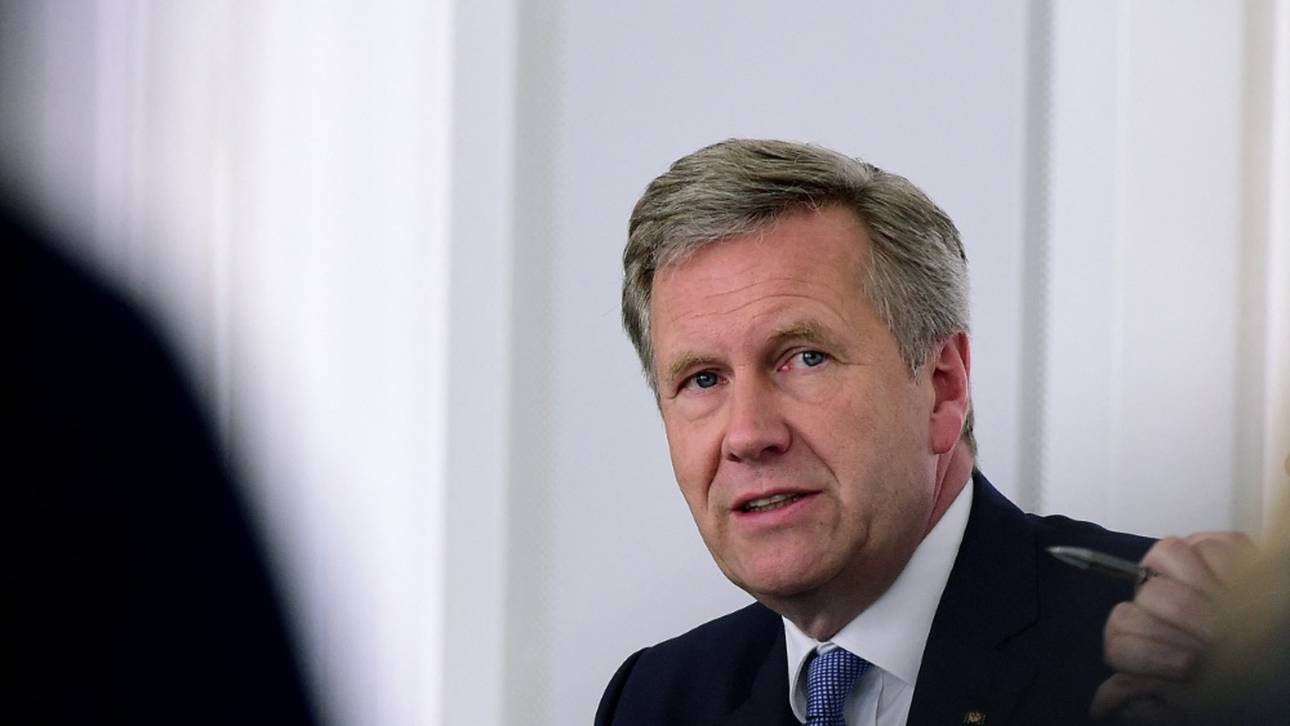 DOSB-Wahl: Ex-Bundespräsident Wulff bedauert Mayer-Rückzug