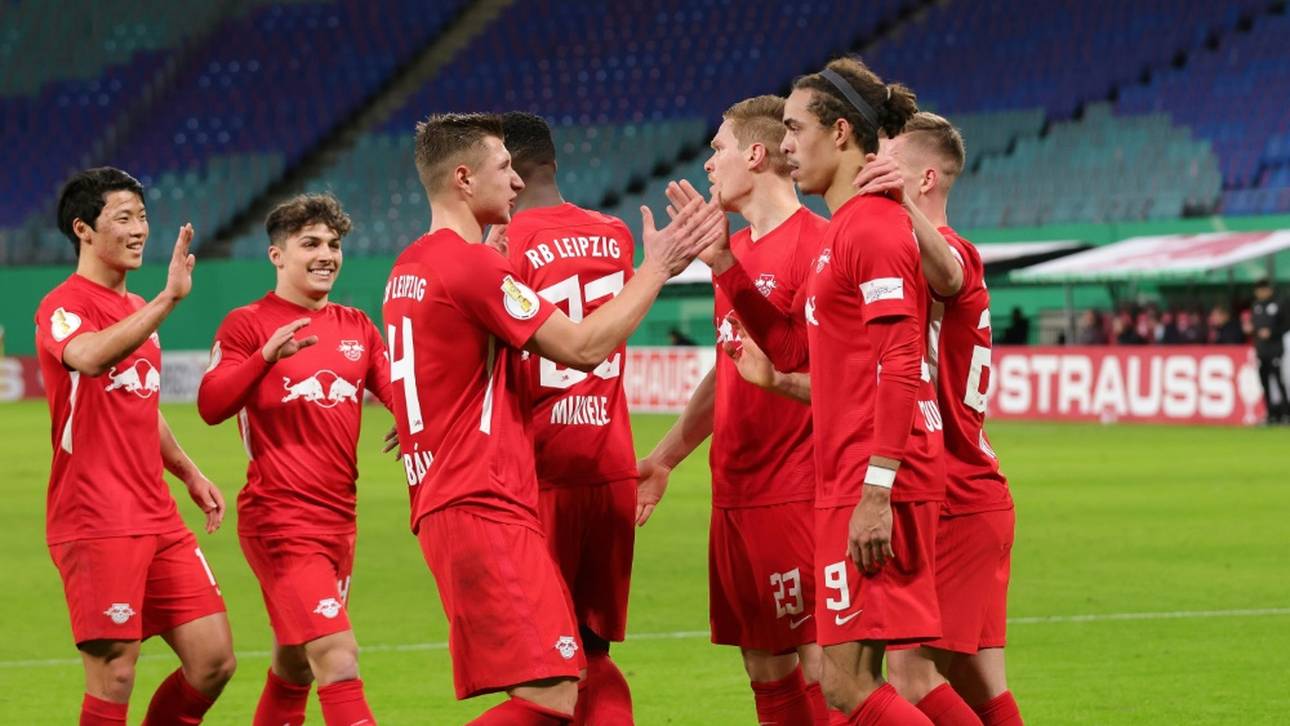 Doppelpacker Poulsen führt Leipzig zum Sieg – Pokaltraum lebt