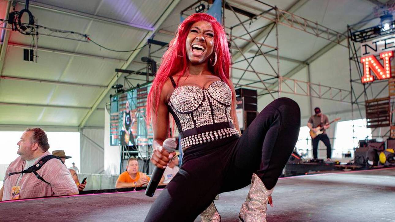 Schräger Auftritt bei Formel-1-Rennen