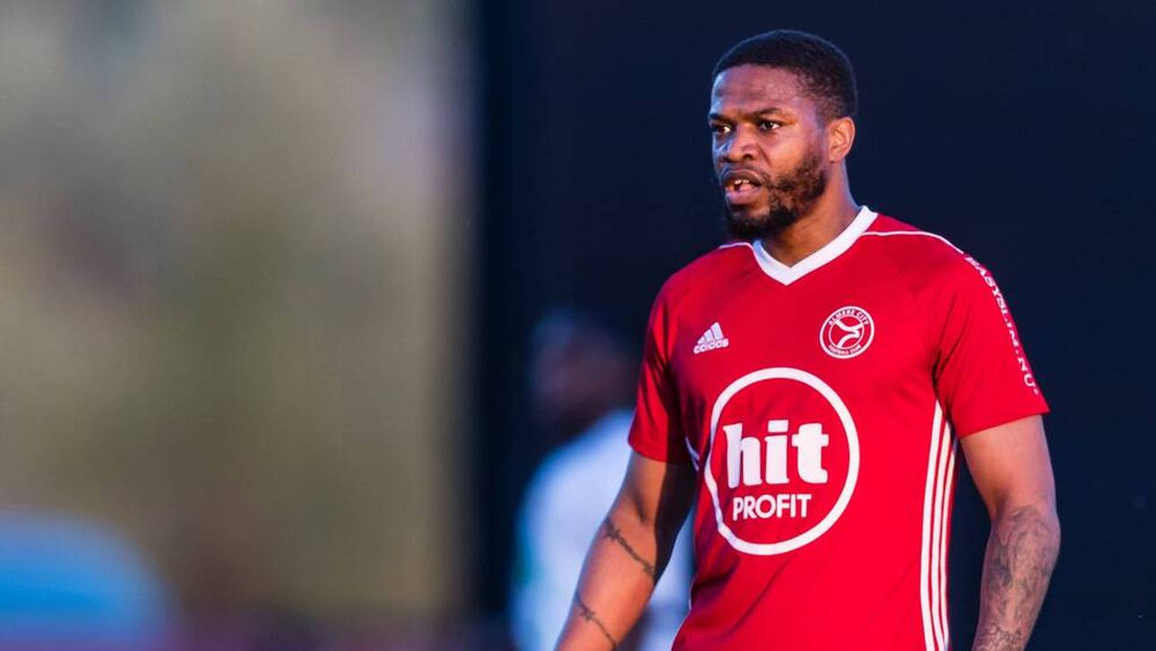 Ex-Ajax-Spieler kämpft um sein Leben