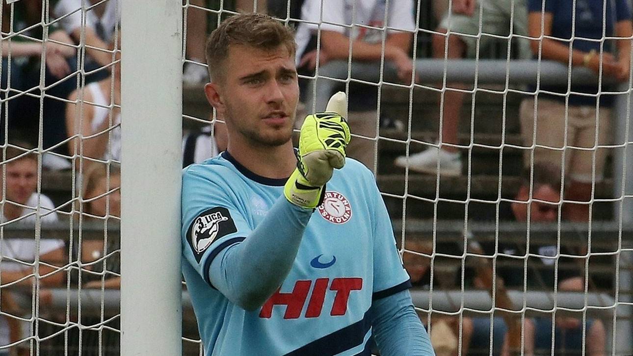 Sandhausen verlängert mit Ersatzkeeper Rehnen