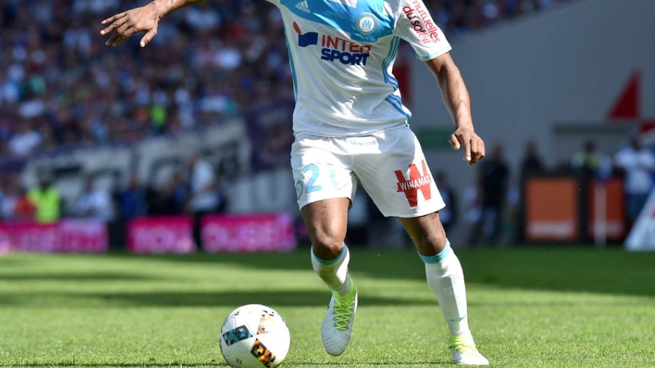 Evra als Jugendlicher sexuell missbraucht