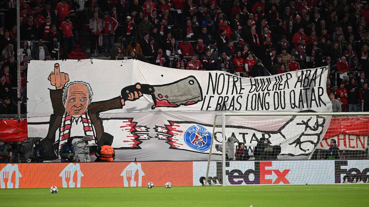 Hoeneß reagiert auf blutiges Plakat