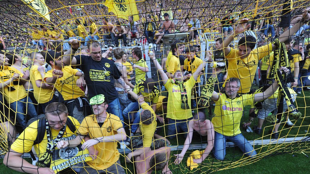 BVB-Fans beim Jubel über den Titelgewinn 2011
