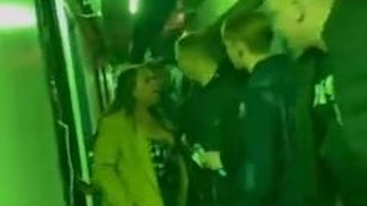 Mit Mutter: Schlägerei um City-Star