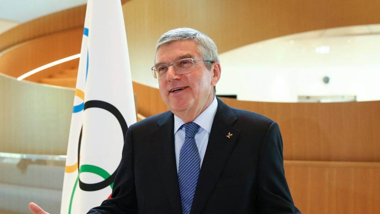 Bach gratuliert Schwimmerin Ikee