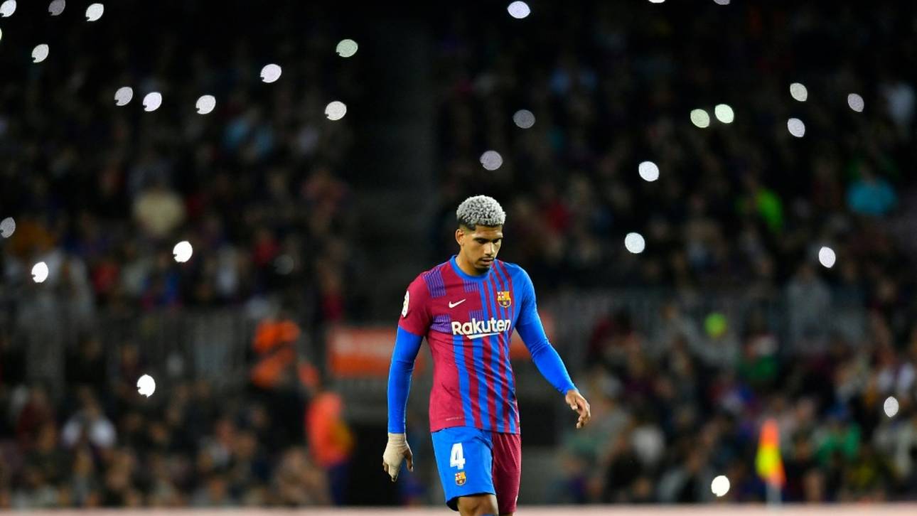 Barca gibt Entwarnung bei Araujo