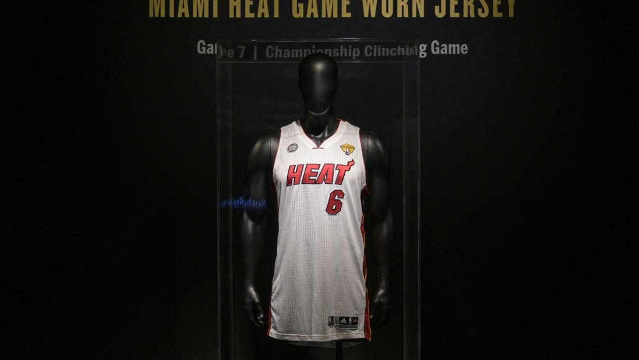 Irre Summe für LeBron-Trikot